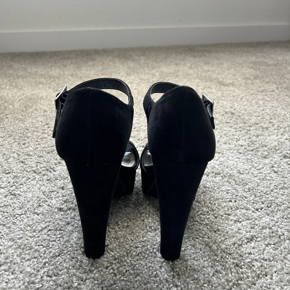 Black Platform High heeled suede sandals, sz 7.5, stiletto dance club shoes,